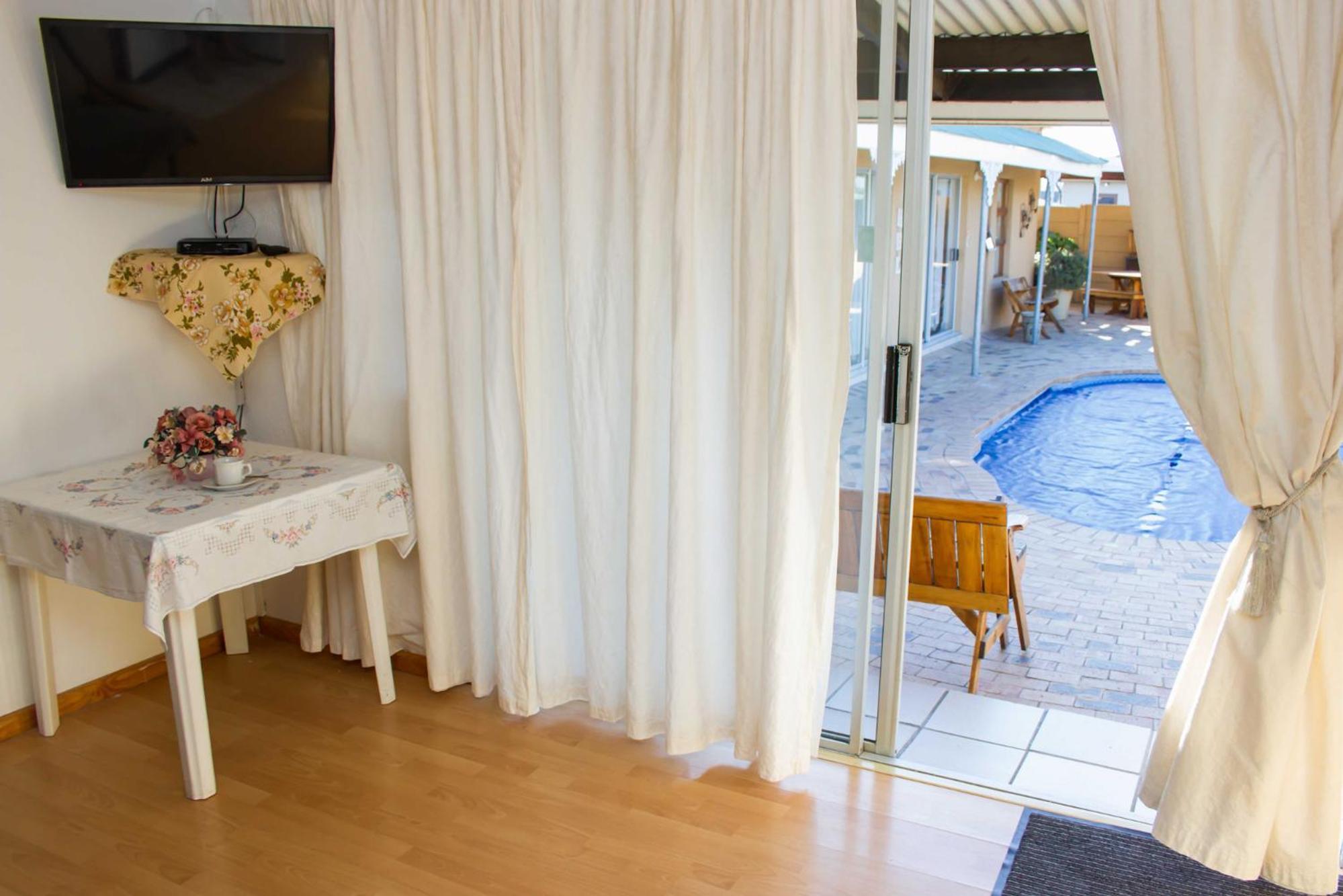Bed and Breakfast De Helling Self Catering Бракенфелл Экстерьер фото