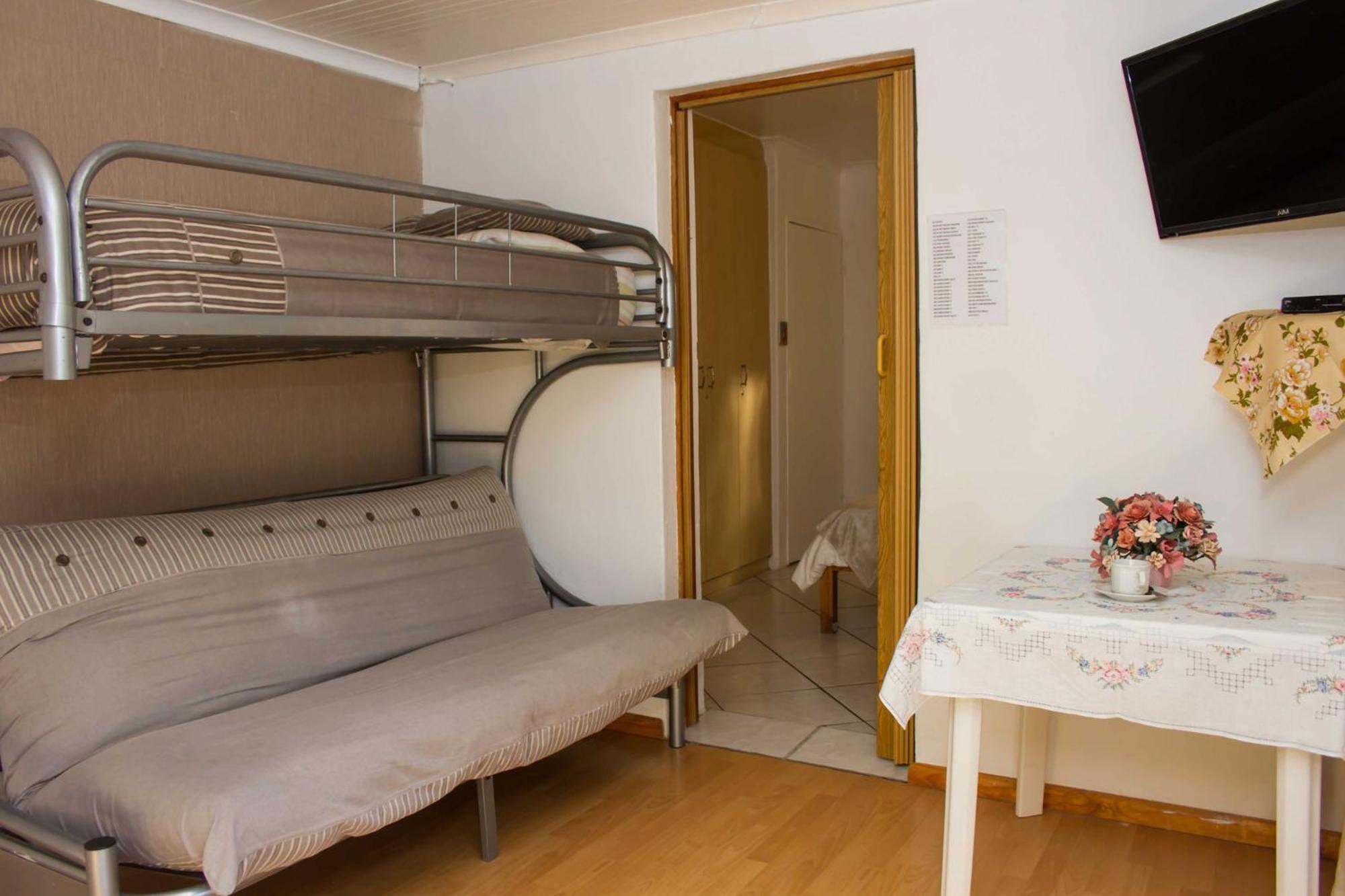 Bed and Breakfast De Helling Self Catering Бракенфелл Экстерьер фото