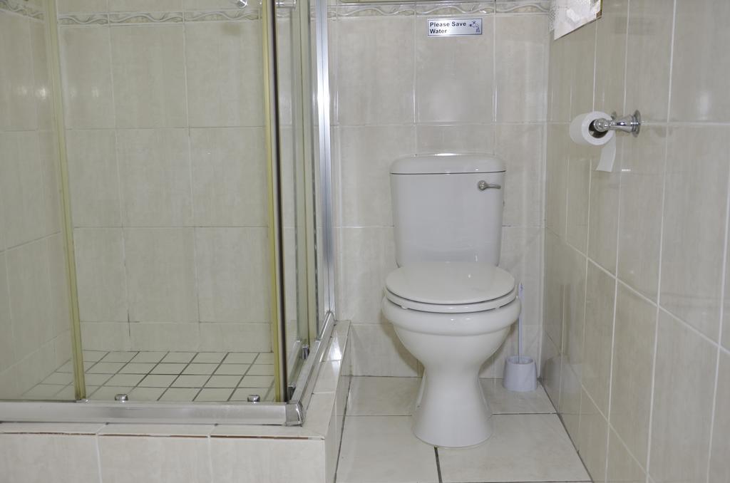 Bed and Breakfast De Helling Self Catering Бракенфелл Экстерьер фото