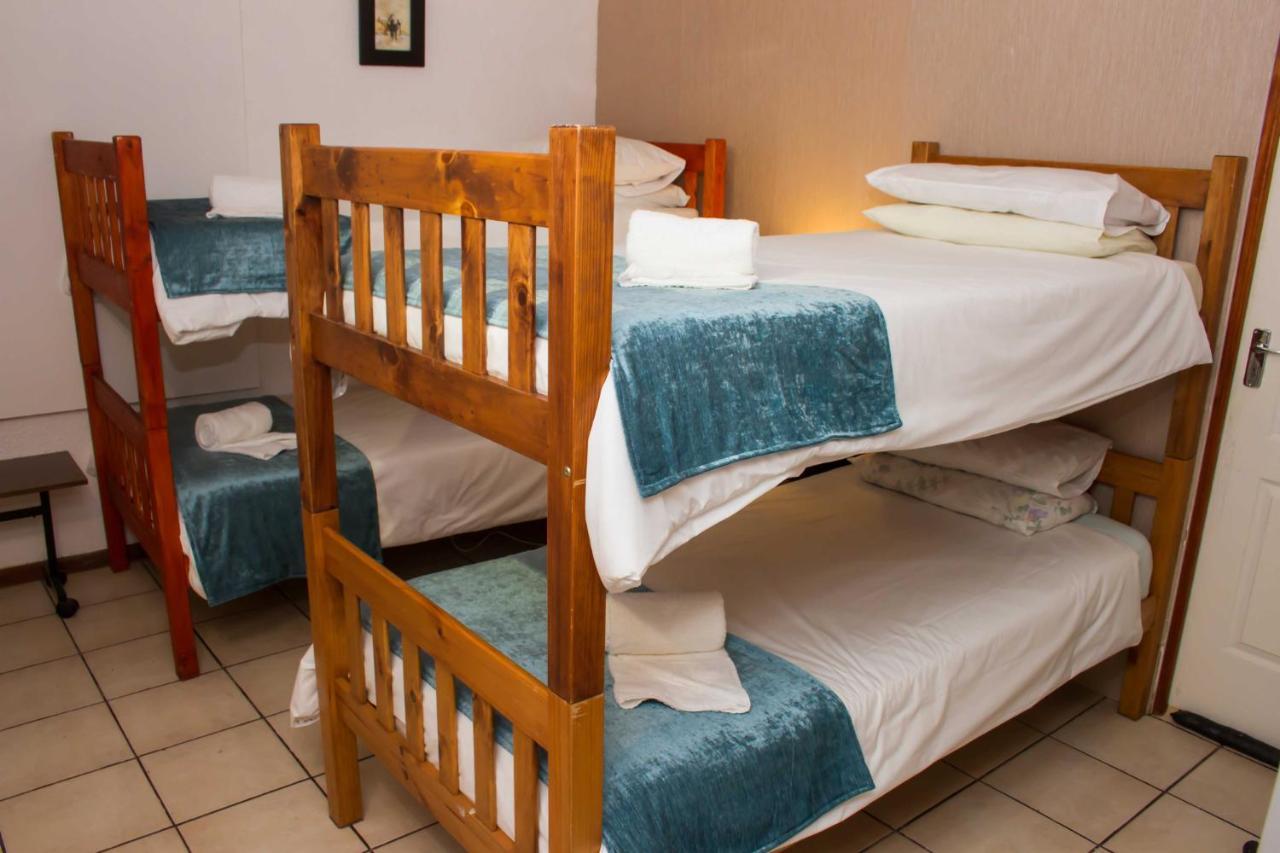 Bed and Breakfast De Helling Self Catering Бракенфелл Экстерьер фото